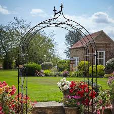 Tom Chambers Boutique Garden Arch Black