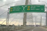More than 800km north south highway or plus (projek leburaya utara selatan) which link from bukit kayu hitam in kedah state (border point of malaysia & thailand) to johor bahru (gateway point to singapore). Malaysian Roads Tagging Openstreetmap Wiki
