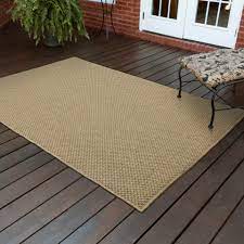 do outdoor rugs ruin wood decks