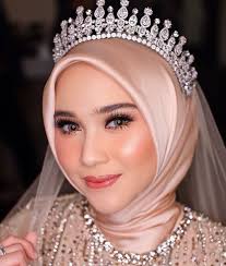 makeup pengantin natural hijab favorit