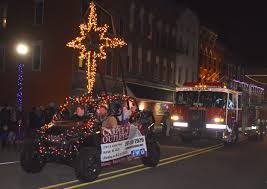 holiday lights parade comstock
