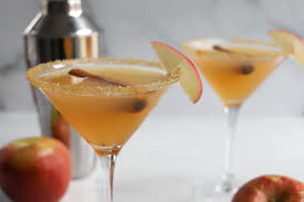 fresh apple pie martini a tail and