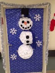 morris nursing home s door decorating