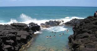 8 hawaii swimming holes that will make