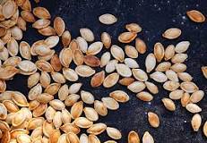 How do you separate pumpkin seeds from the shell?