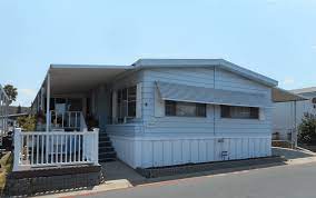 manufactured home mobile home