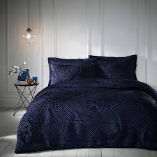 navy bedding sets to make your bedroom