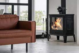 Choosing A Wood Or Gas Stove To