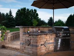 Outdoor Patio Bbq Curved Built In Grill Design Ideas