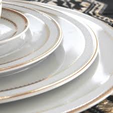 Service de table en porcelaine blanche Bohémienne - Services de table,  vaisselles en porcelaine - Tasse & Assiette