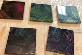 ways to finish an acrylic pour left