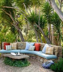 26 Fabulous Garden Decorating Ideas