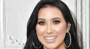 jaclyn hill cosmetics comes under fire