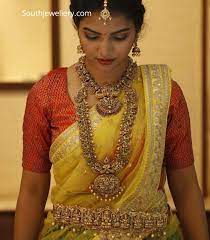 traditional gold wedding jewellery set