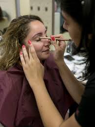 cosmetology students get practice help