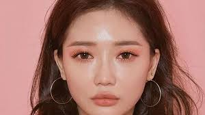 maksimalkan tilan korean makeup look