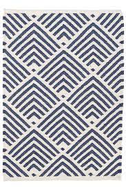 Define your outdoor living space with pier 1's outdoor rugs and carpets designed with durability and style in mind. Dash Albert Cleo Navy Indoor Outdoor Rug 3x5 Gracious Style