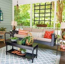 How To Decorate A Screen Porch