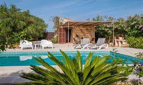 2 Personen Mallorca Finca - individuelle Ferienwohnung für 2 Personen auf Mallorca  mieten bei STEINER Fincas & Villen