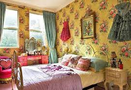 10 must see antique style bedrooms