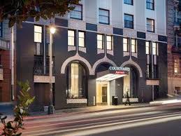 Frommer's has selected the tuscan inn as the best hotel in fisherman's wharf eight years in a row. Hotel Cosmo San Francisco Kalifornien Gunstig Buchen Bei Lastminute De