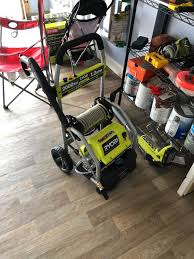 This pressure washer is very simple to use. 2000 Psi Electric Pressure Washer Ryobi Tools