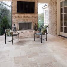 Outdoor Spaces Using Porcelain