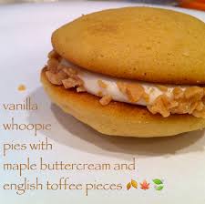vanilla whoopie pies with maple