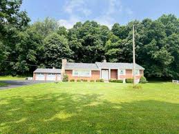 1755 ky hwy 2141 stanford ky 40484
