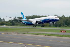 boeing 787 9 dreamliner takes flight