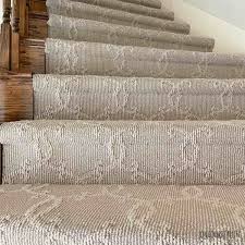 the best way to clean carpet on stairs