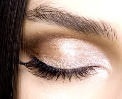 makeup tips for deep set eyes
