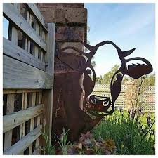 Cow Animal Garden Decoration Sculpture