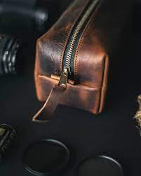 olpr Leather Goods gambar png