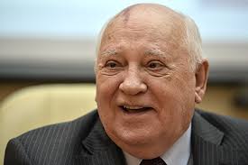 Первый президент ссср михаил горбачёв прокомментировал решение лидеров россии и. Gorbachev Obyasnil Svoe Dolgoletie Ezhednevnymi Progulkami Politika Rossiya Lenta Ru