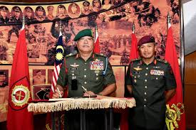 Sultan kedah berkongsi cerita memasuki rejimen askar melayu diraja (ramd). Tentera Darat Malaysia Lawatan Ulung Panglima Tentera Darat Ke Formasi Divisyen Ketiga Infantri