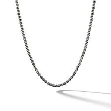 box chain necklace with grey anium