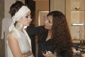 pro mua cosmetics consultant dop art