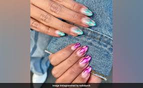 trendy and easy nail art designs to try