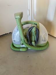 portable carpet and upholstery cleaner