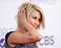 what-is-julianne-hough-salary