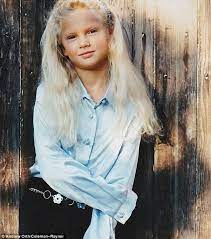 Was Taylor Swift pretty when she was a little girl? - Quora