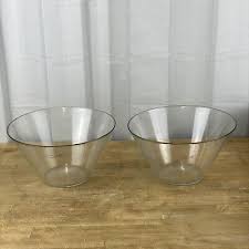clear glass bowl display fruit