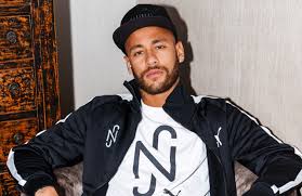 Неймар (neymar) футбол нападающий бразилия 05.02.1992. Neymar Signs With Puma After Ending Nike Deal Wwd