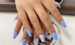 5 stars hair and nails 191 west