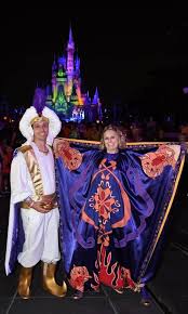 reader halloween costumes aladdin