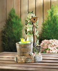 Solar Rotating Frog Garden Décor