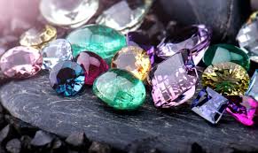 the complete guide to gemstones