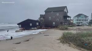 houses collapse on outer banks