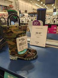 The Shoe Company] [YMMV] Toddler Camo and Dinosaur Rain Boots w/ lights -  $7.98 (GVRD) - RedFlagDeals.com Forums